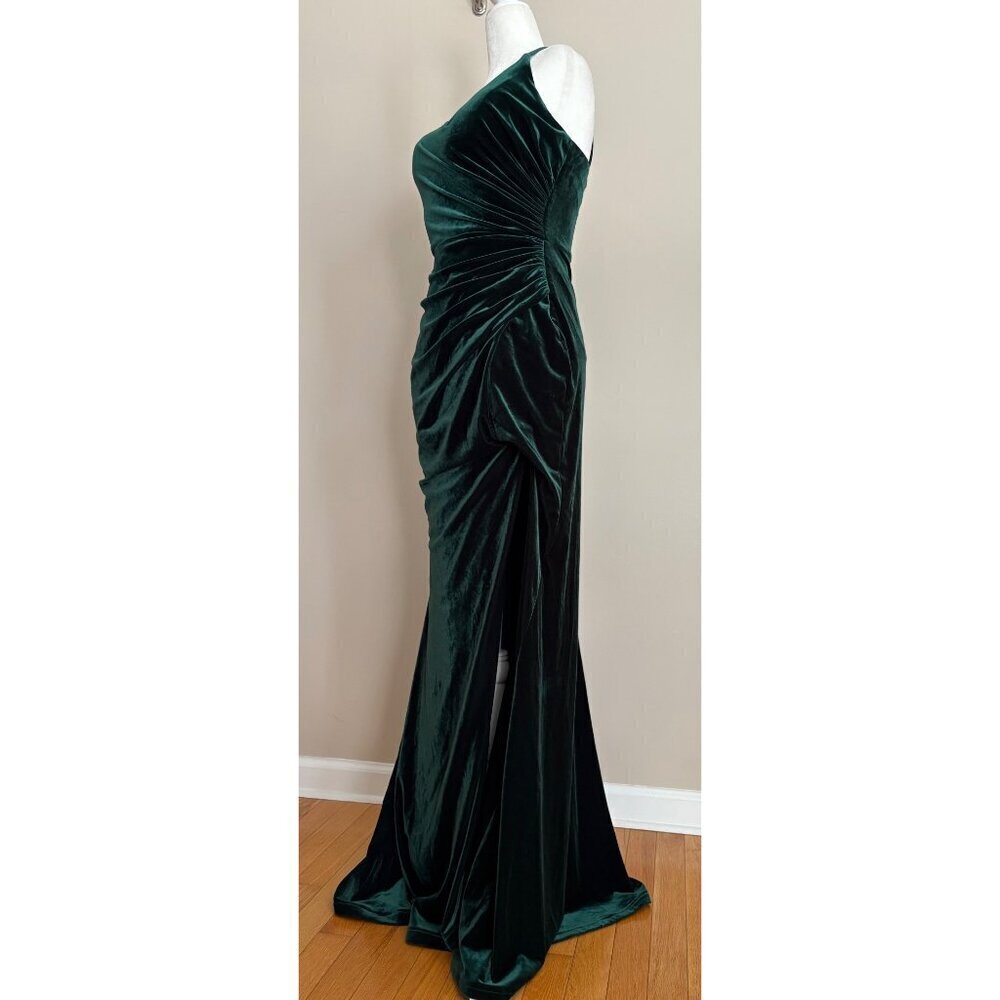 Revelry Rory Velvet Bridesmaid Long Gown Dress in Emerald Green Size 4 - Picture 5 of 16